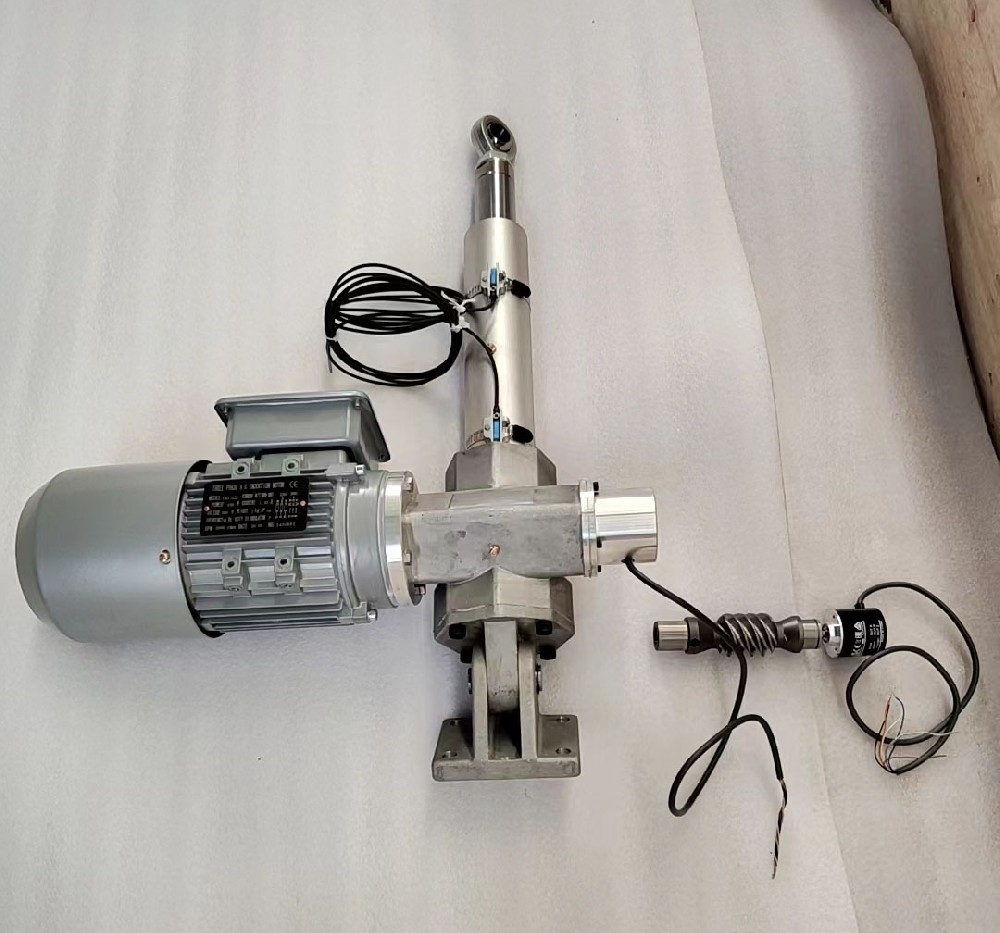 不锈钢电动推杆的加工艺是什么？